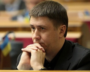"Нунсівець" благає Amnesty International захистити права Луценко