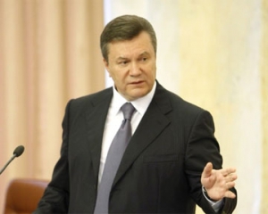 Янукович: Нам надо выходить к людям