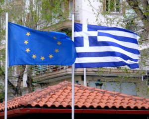 Греция отказалась проводить референдум о международной помощи