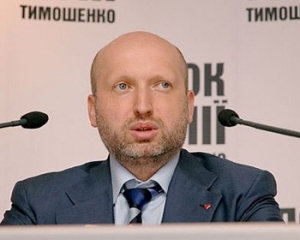 Турчинов: новые дела против Тимошенко свидетельствуют о безнравственности и страхе власти