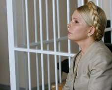 Тимошенко стало гірше, вона навіть не може вийти до адвокатів