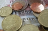 Евро потерял 2 копейки, курс доллара почти не изменился - межбанк