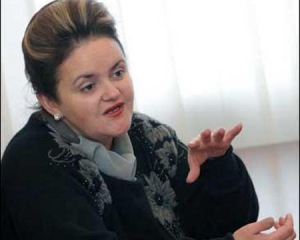 &quot;Наша Украина&quot; требует от Пшонки разобраться с принудительными отпусками учителей