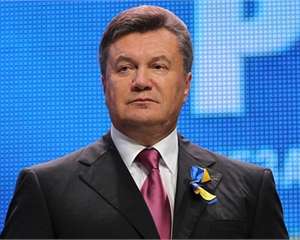 Януковича вновь освистали на &quot;Олимпийском&quot;