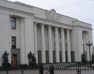 Договор о ЗСТ со странами СНГ в парламент еще не поступал - Литвин
