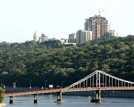 Над схилами Дніпра у Києві нависла "будівельна" загроза