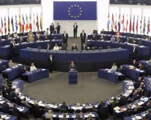 Европарламент будет рекомендовать Еврокомиссии парафировать ассоциацию с Украиной - источник
