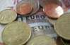 Евро подешевел на 5 копеек, за доллар дают больше 8 гривен - межбанк