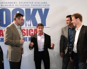 Братья Кличко вместе со Сталлоне продюсируют мюзикл &quot;Рокки&quot;