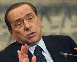 Справа Берлусконі: суд викликав Джорджа Клуні та Кріштіану Роналду