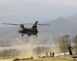 Вертолеты НАТО атаковали пакистанскую армию - 25 военных погибли