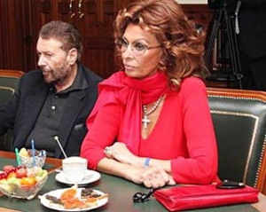 У Росії продали сумочку Софі Лорен за 7 млн рублів