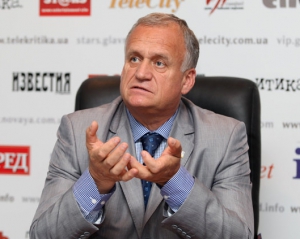 У Партії регіонів заявили, що опозиція хоче "погріти руки" на смерті Конопльова