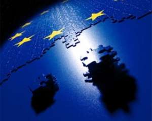 Єврозона не розвалиться, бо занадто вагома у світі - експерт