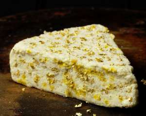 У Великій Британії золотий сир продають за 955 доларів за кілограм