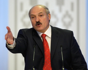 Лукашенко заверил, что не собирался бегать по России и размахивать &quot;трубой&quot;