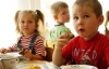 У більшості дитячих установах виявили порушення організації харчування