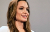 Журналіст звинуватив Анджеліну Джолі у плагіаті