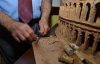 Від 5 до 10 тисяч корків використовує італієць для створення скульптур