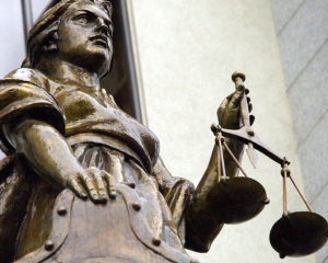 Суд почав думати над законністю порушення справи проти Кучми
