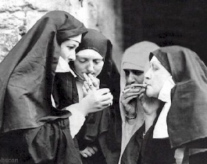Эксперты прописали монахиням противозачаточные таблетки