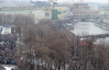 В Москве началась давка - люди лезут на деревья