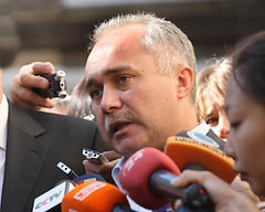 Адвокаты Тимошенко просят возобновить следствие, поскольку оно было проведено не полностью