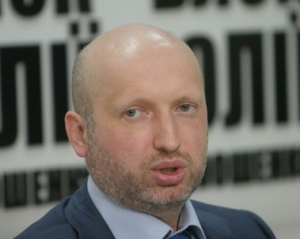 Турчинов божится, что раскола между партией и Тимошенко нет