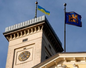 "Регіонал" хоче позбутись львівських "кнопкодавів" за допомогою сканера