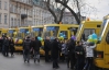 На Львовщине раздали школьные автобусы: аж по одному на район