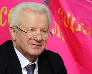 Морозу не удается привлечь к себе "левых"
