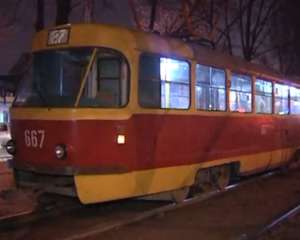Двох харків&#039;янок переїхав трамвай, одна з них померла на місці
