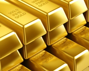 Арбузов продает Европе золотовалютные резервы