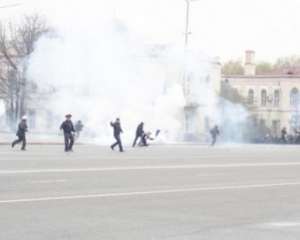 В Інтернеті з&#039;явилося відео, як правоохоронці розстрілюють людей у Казахстані
