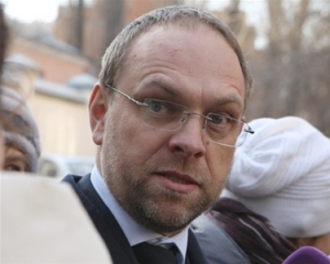 Захист Тимошенко відмовився брати участь у "фарсовій" апеляції