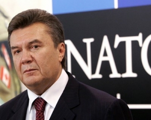 НАТО запросить Януковича, аби поговорити про Афганістан