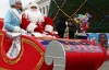Деды Морозы на Майдане зарабатывают 500 гривен за день