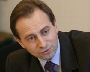 Томенко: "мовну карту" розігрують перед виборам та коли рейтинг партії падає