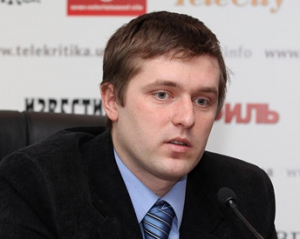 "Социалка" должна расти вдвое быстрее инфляции - эксперт