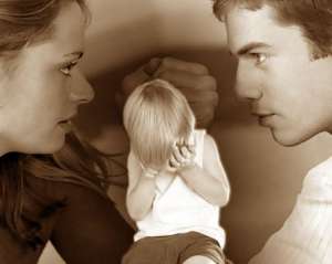 Як пояснити дитині розлучення батьків