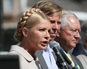 Тарасюк розчинить Народний Рух у партії Тимошенко?