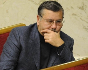 Гриценко розповів, який подарунок Янукович &quot;заникав&quot; від українців