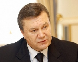 Янукович і Литвин зустріли Новий рік у Карпатах, а Тігіпко - в ресторані