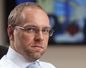 Власенко погрожує поскаржитися у Генпрокуратуру на злочини тюремників