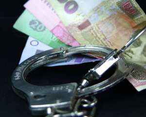 Донецкий чиновник получил полтора миллиона гривен взятки