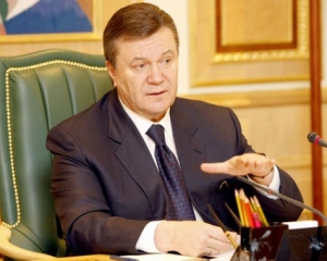 Янукович незадоволений реформами, але відмовлятися від них не збирається