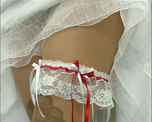 Невест в Бразилии обязали носить белье