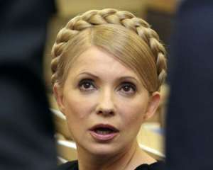 Тимошенко не пустила до себе лікарів МОЗ
