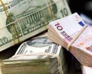 В Украине доллар подорожал на покупке, евро дешевеет на продаже