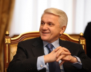 Литвин прогнозує на виборах "запеклу" боротьбу, та надію потрапити до ВР не втрачає